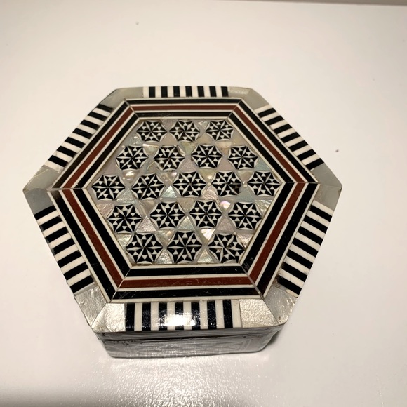 Treasure Jewelry Box - Egyptian Mother of Pearl - Picture 5 of 13